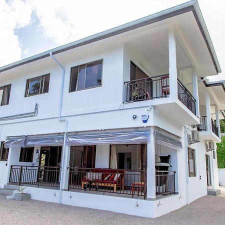 Riverside Mount Simpson - Seychelles Island Beau Vallon  Esterno foto