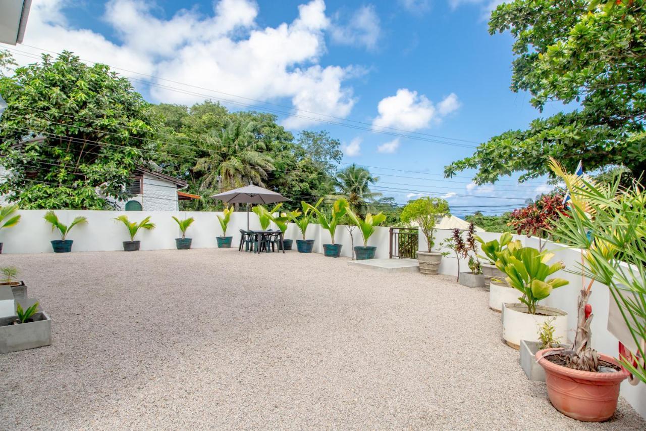 Riverside Mount Simpson - Seychelles Island Beau Vallon  Esterno foto